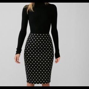 High-waisted, slip-on, polka dot, pencil skirt